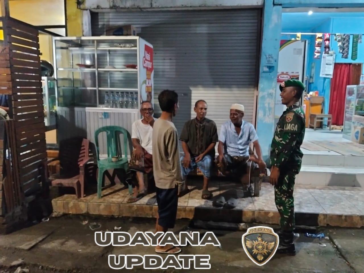 Babinsa Koramil 1628-01/Taliwang Gelar Patroli Malam, Jaga Ketentraman dan Keamanan Warga