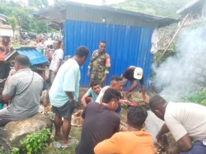 Wujud Kepedulian TNI, Babinsa Kodim 1602/Ende Aktif Monitoring Wilayah Binaan di Kotabaru