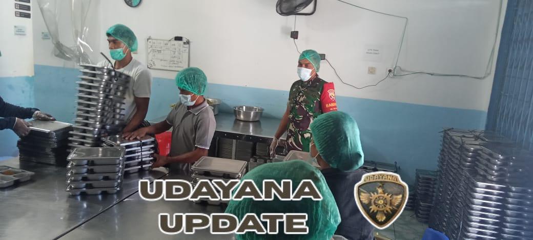 Babinsa Ba’a Kawal Program Makan Bergizi Gratis bagi 3.065 Penerima di Rote Ndao