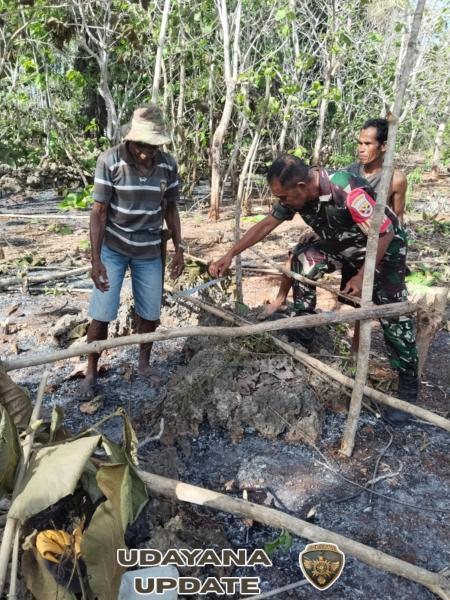 Babinsa Batutua Sertu Jose Timo Turut Siapkan Lokasi Ground Breaking KDKMP di Rote Ndao