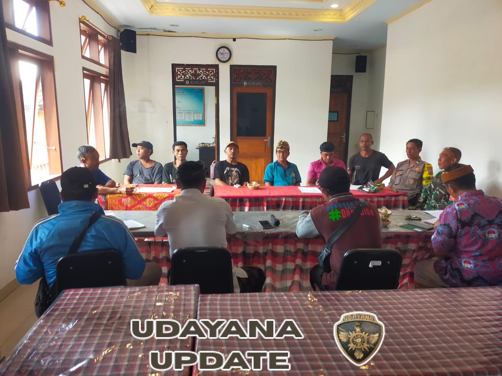 Sinergi Babinsa Sepang dan Perangkat Desa Sukseskan Rapat Koordinasi Penentuan Calon Penerima Bantuan Rumah Swadaya