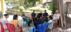 Tingkatkan Kepedulian Sosial, Babinsa Koramil 1618-01/Miotim Ajak Warga Jaga Keharmonisan Keluarga