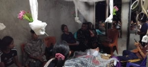 Babinsa Koptu Meli Sudarli Tunjukkan Kepedulian dengan Melayat ke Rumah Duka Warga Binaan