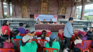 Perkuat Peran Masyarakat dalam Pembangunan Desa, Babinsa Abuan Hadiri Pelatihan Peningkatan Kapasitas Kader Desa