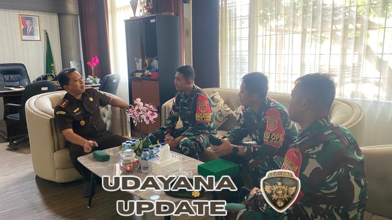 Perkuat Sinergitas di Perbatasan, Dansatgas Pamtas Yonarhanud 2 Kostrad Kunjungi Kejaksaan Negeri TTU