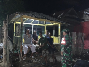 Kegiatan Siskamling di Wilayah Teritorial Koramil Woha Berjalan Aman dan Kondusif