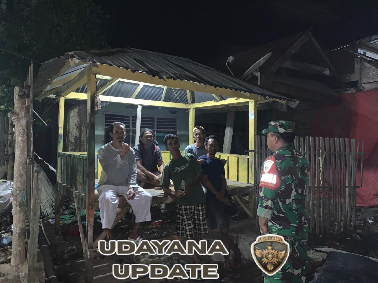 Kegiatan Siskamling di Wilayah Teritorial Koramil Woha Berjalan Aman dan Kondusif