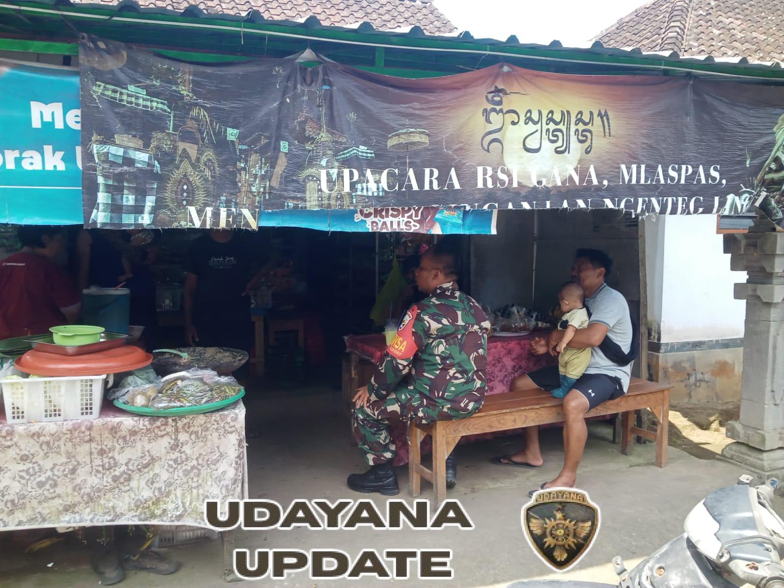 Babinsa Desa Sulahan Laksanakan Komsos dengan Warga Bahas Situasi Kamtibmas di Wilayah