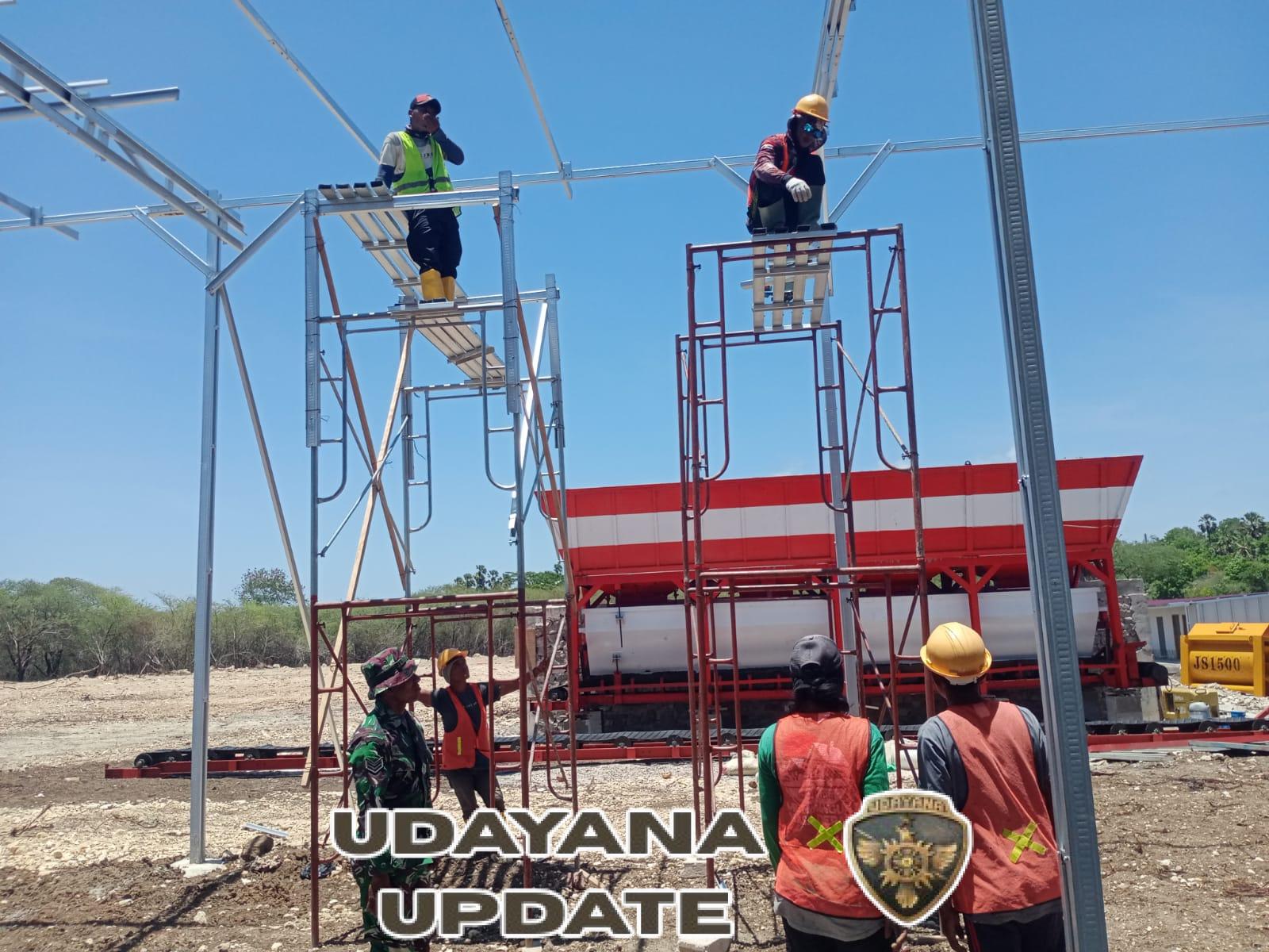 TNI dan Polri Bersinergi Amankan Pembangunan Kawasan Sentra Industri Garam Nasional di Rote Ndao