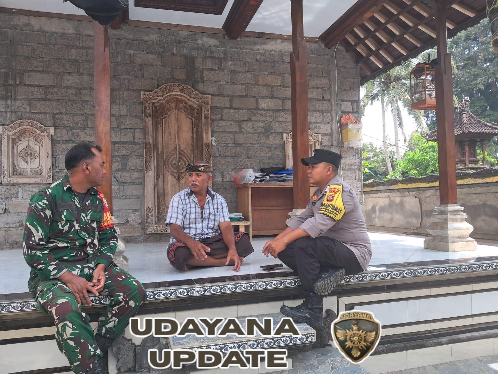 Warga Binaan Meninggal Dunia, Babinsa Bungbungan Melayat Ke Rumah Duka