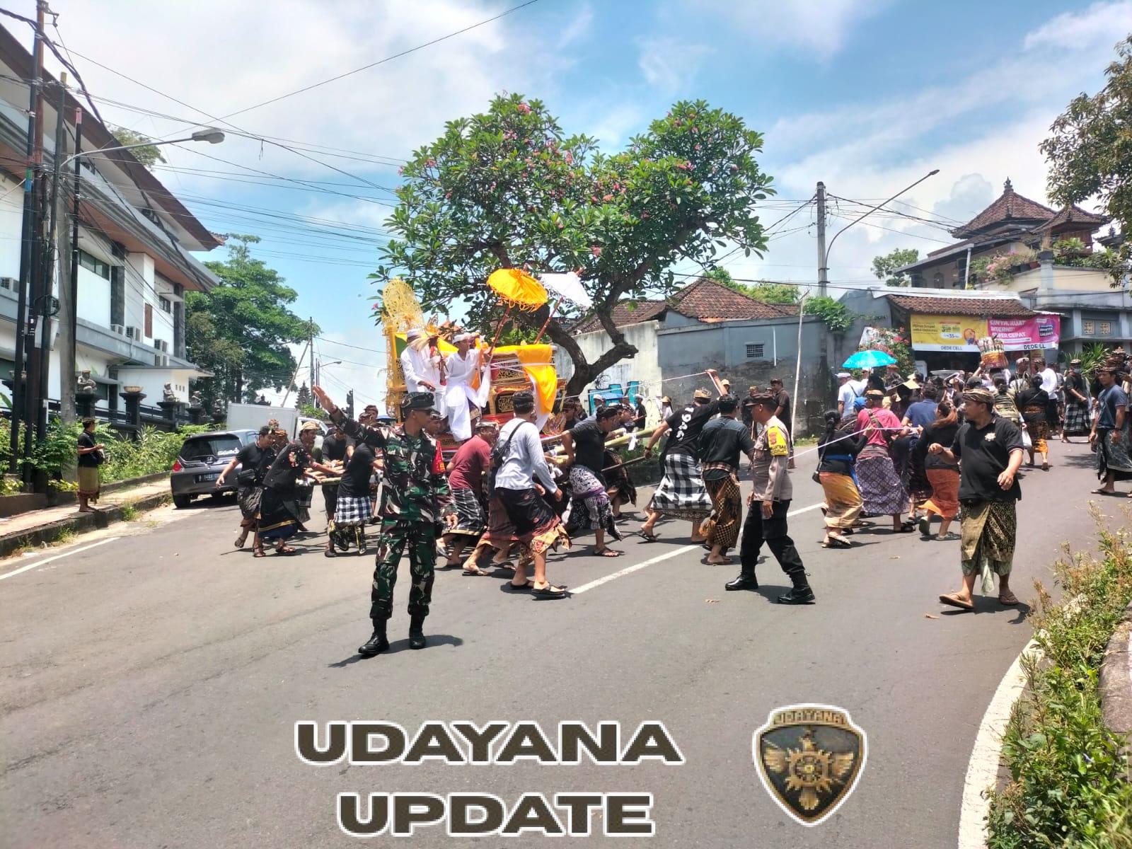 Tiga Pilar Di Semarapura Kauh Bersatu Gelar Pengamanan Upacara Pitra yadnya