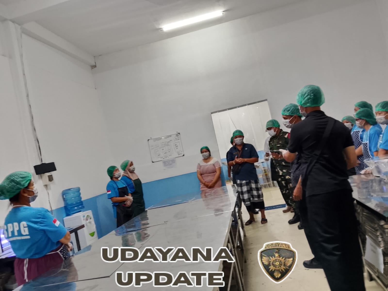 Wujud Kepedulian terhadap Kesehatan Lingkungan, Babinsa Gubug Dampingi Inspeksi Puskesmas di SPPG