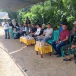 Babinsa Dukung Semangat Sportivitas dalam Lomba Balap Ojek Gabah Desa Kakiang
