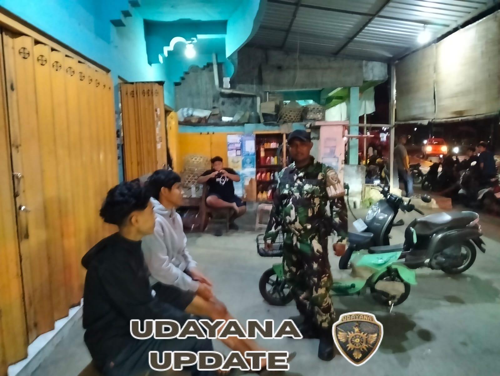 Patroli Malam Koramil 1628-05/Jereweh, Wujud Kepedulian TNI terhadap Keamanan Masyarakat