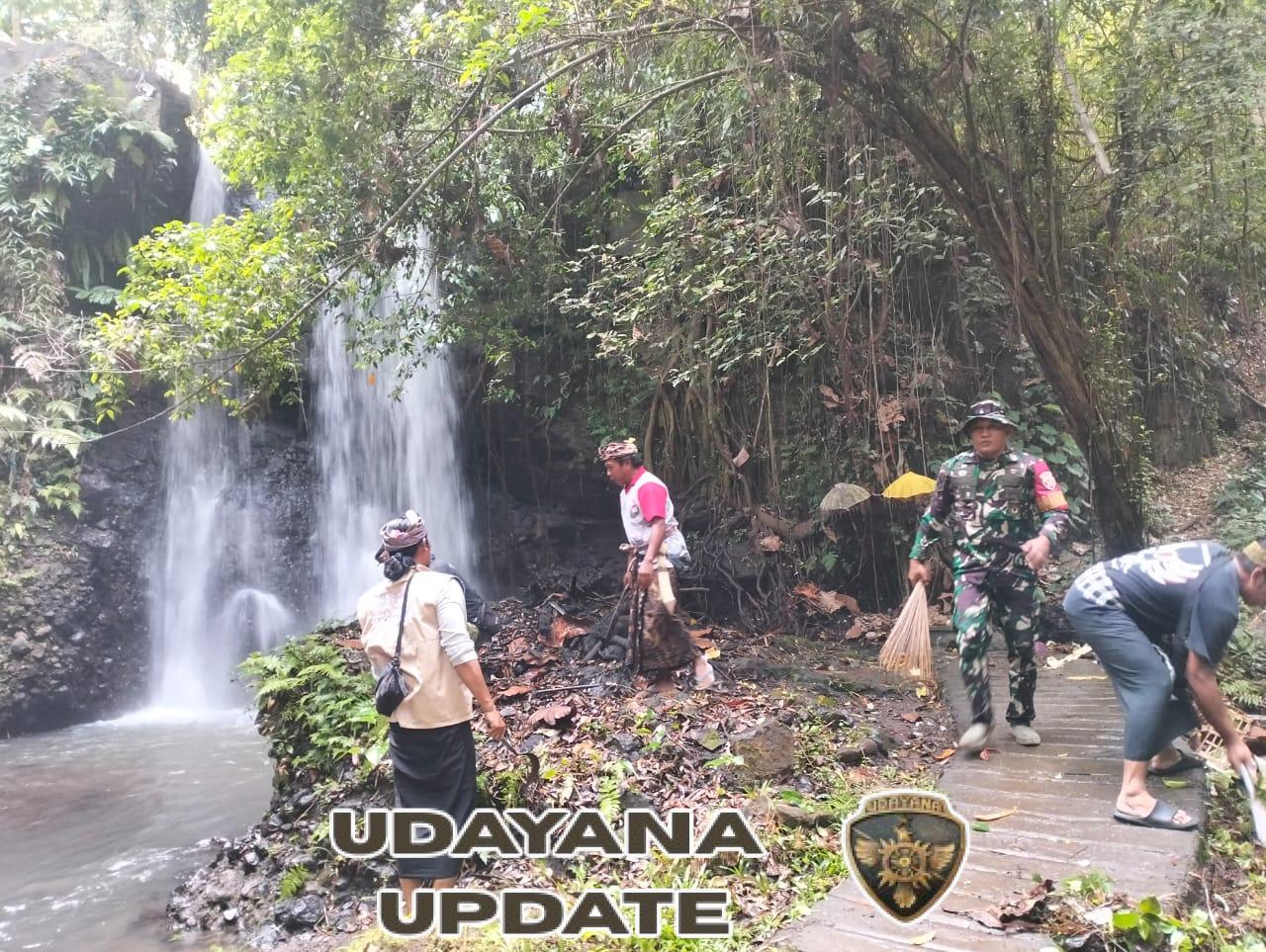 Sinergi Babinsa, Bhabinkamtibmas, dan Warga Jinengdalem Wujudkan Sungai Bersih dan Harmonis