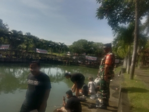 Babinsa Takmung Hadiri Dan Kawal Lomba Mancing Express