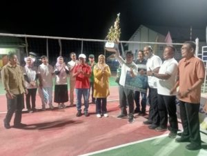 Dandim 1628/SB Apresiasi Sportivitas Atlet pada Penutupan Open Turnamen Voli KSB ke-24