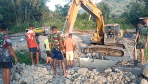 TMMD ke-126 Kodim 1625/Ngada Terus Beraksi, Pengecoran Sayap Bendungan Panondiwal Hampir Rampung