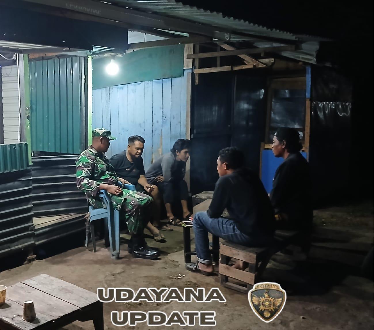 Babinsa Koramil 1614-02/Kempo Ajak Warga Desa Ta’a Tingkatkan Keamanan Lewat Ronda Malam