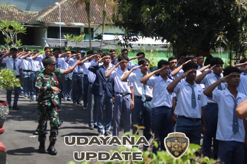 Kodim Klungkung Gelar Pemeriksaan Awal Dan Latihan PBB Bagi Peserta Persami Korps Kadet Republik Indonesia (KKRI) TA 2025