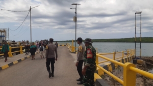 Babinsa Koramil Pantai Baru Aktif Dampingi Program MBG di Wilayah Binaan