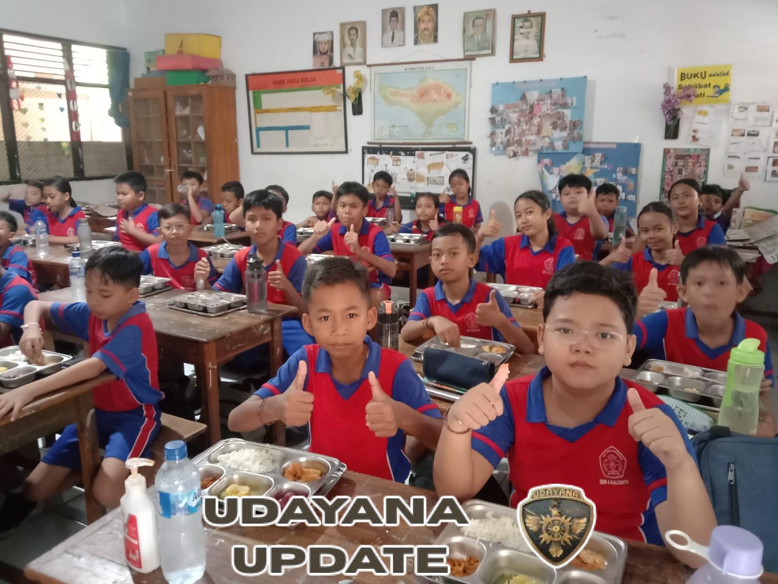 TNI Peduli Gizi Anak Sekolah, Kodim 1609/Buleleng Bantu Salurkan Ribuan Porsi Makanan Bergizi