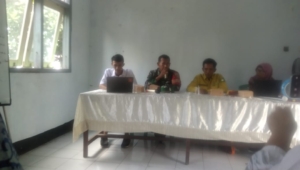 ‎Babinsa Desa Stowe Brang Dukung Sosialisasi Penurunan Harga Pupuk Subsidi di Kecamatan Utan