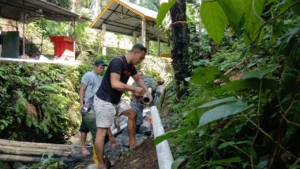 Sinergi TNI dan Warga Giri Madia Wujudkan Akses Air Bersih