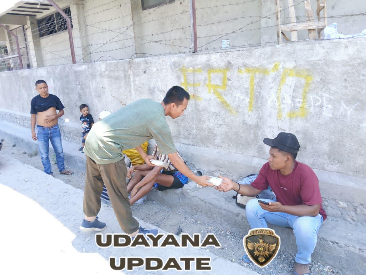 Wujud Kepedulian, Kodim 1601/Sumba Timur Gelar Jum’at Berkah di Kota Waingapu