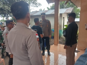 Babinsa Koramil 1602-01/Ende Hadir Tenangkan Warga Pasca Peristiwa Penganiayaan di Paupire