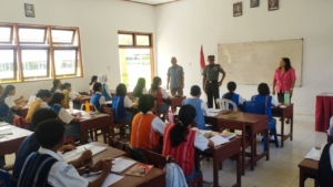 Dandim 1613/Sumba Barat Sosialisasikan Korp Kadet Republik Indonesia di SMA Negeri 1 Waikabubak