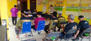 Optimalkan Peran Linmas, Babinsa Batumadeg Berikan Pelatihan