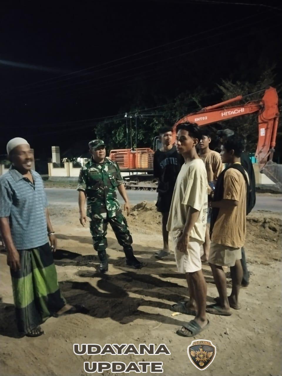 Serda Firman Ajak Warga Poto Tano Bersama TNI Ciptakan Lingkungan Aman dan Tertib