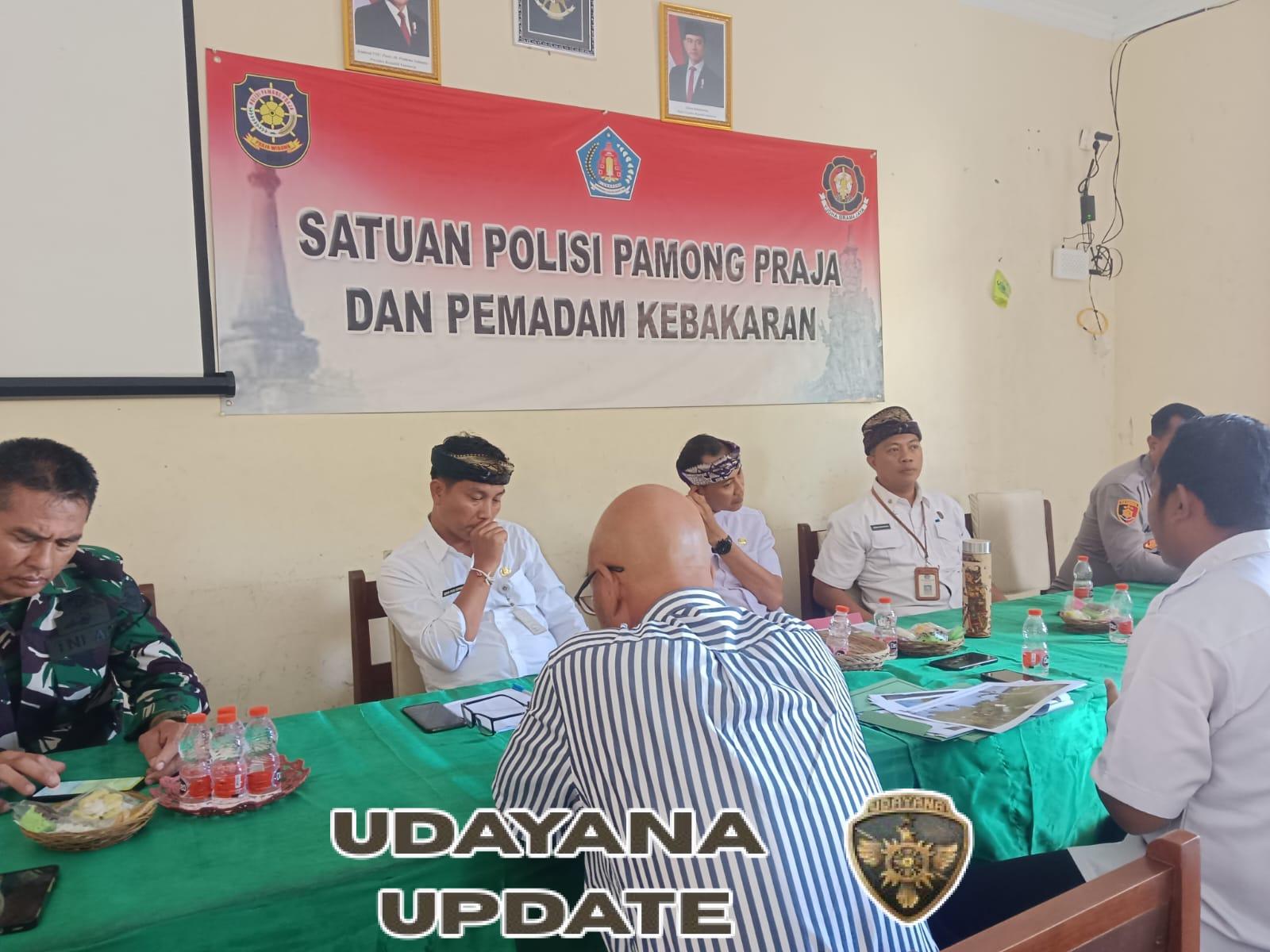 Babinsa Koramil Dawan Hadiri Rapat Penyamaan Persepsi Pembangunan Tanggul Sungai Candigara