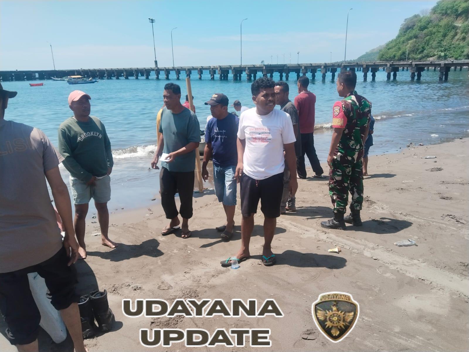 Babinsa Bersama Tim SAR Lakukan Pencarian Korban Hilang di Laut Ende