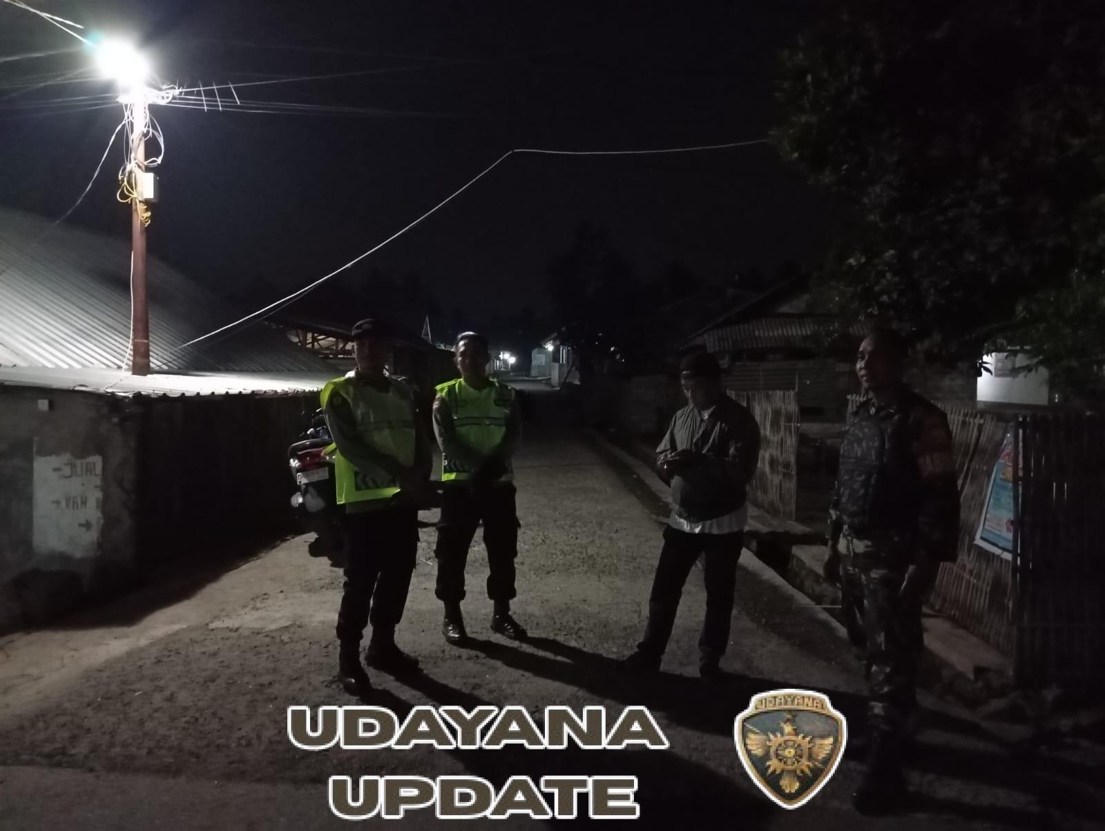 Babinsa Serka Zainuddin Ajak Warga Pengadangan Barat Tingkatkan Kewaspadaan