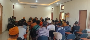 Jaga tali silaturahmi, Pasi Intel Kodim 1623/Karangasem hadiri rapat rutin Marcab LVRI Kab.Karangasem.