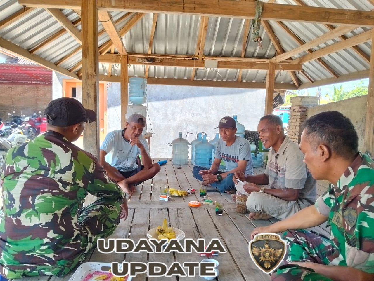 Babinsa Koramil 1628-05/Jereweh Tingkatkan Pembinaan Teritorial Melalui Komsos