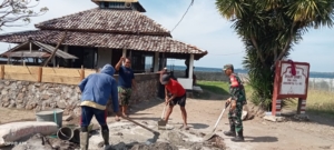 Babinsa Kramat Gotong Royong Bangun Masjid