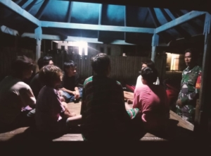 Himbauan Bahaya Narkoba dan Judi Disampaikan Saat Ronda Malam di Kecamatan Monta