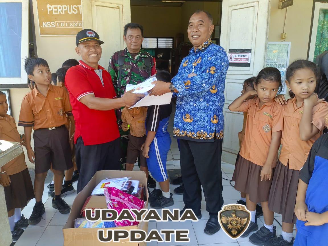 Babinsa Panji Anom Ajak Siswa Penerima Beasiswa Terus Semangat Belajar dan Berprestasi