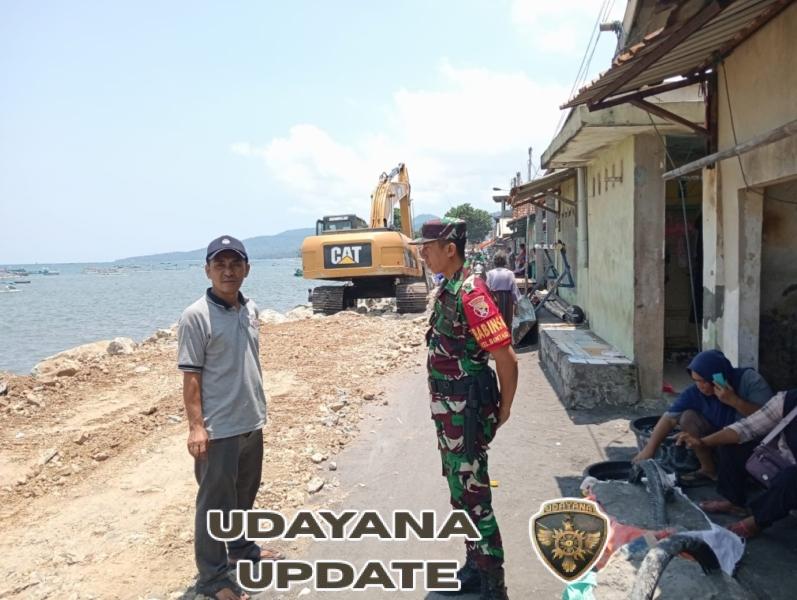 Sinergi TNI dan Pemerintah Lindungi Pantai Bintaro dari Abrasi