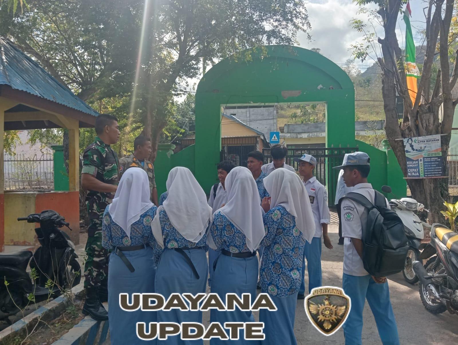 Kunjungan Babinsa Koramil 1614-03/Hu’u Bangkitkan Semangat Belajar Siswa SMA Negeri 1 Hu’u