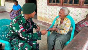 Pererat Hubungan, Pos Mahen Gelar Silaturahmi dan Pelayanan Kesehatan untuk Warga Perbatasan