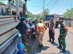 Serka I Komang Yudiartana Perkuat Sinergi Pemerintah dan Masyarakat dalam Penanganan Sampah di Samplangan