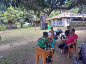 Babinsa Koptu Mohamad Samin Aktif Pantau Situasi dan Dengar Keluhan Masyarakat Rangalaka