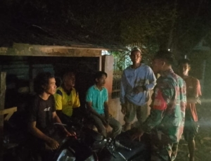 Ronda Malam Babinsa Desa Tangga Baru Pererat Silaturahmi dan Cegah Kejahatan