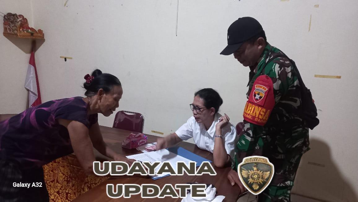 Melalui Pendampingan Penyaluran BLT DD, Babinsa Koramil Nusa Penida Tunjukkan Kepedulian Kepada Warga Kurang Mampu