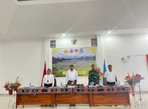 121 Kelompok Tani Sumba Timur Terima Buku Rekening BRI, Kasdim 1601 Hadir Beri Dukungan