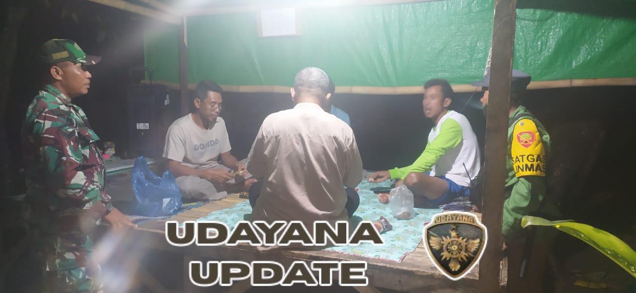 Patroli Malam Babinsa dan Linmas Disambut Antusias Warga Latonda 1